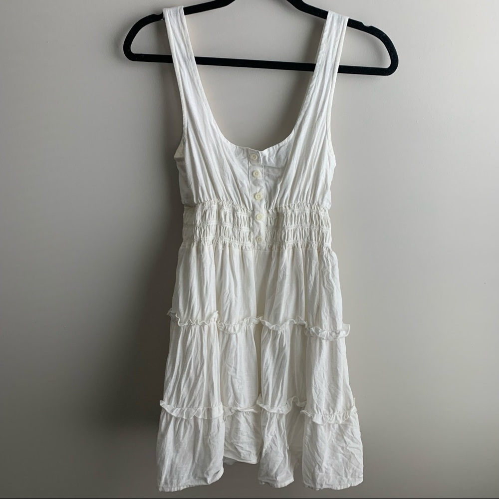 4/$25 | Urban Outfitters White Flowy Boho Tiered Dress